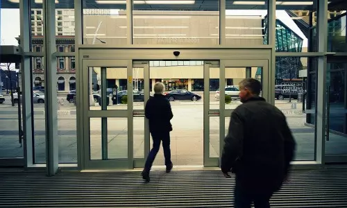 automated sliding door entrance - Electric Door Operators Nuneaton, Warwick, Coventry, Warwickshire